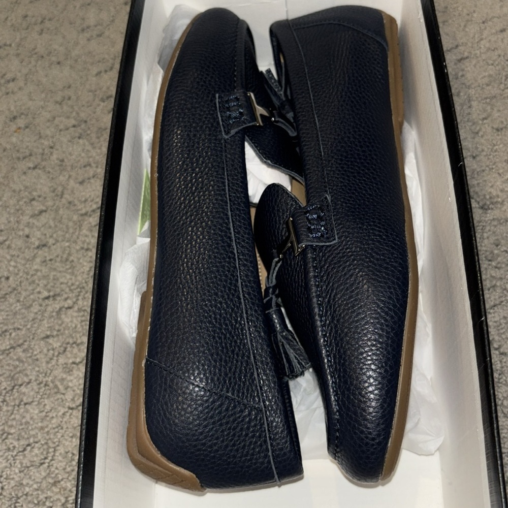 Talbots Indigo Blue Flats with Classic Design and Cushioned Insole Sz 8 NIB - Picture 5 of 11